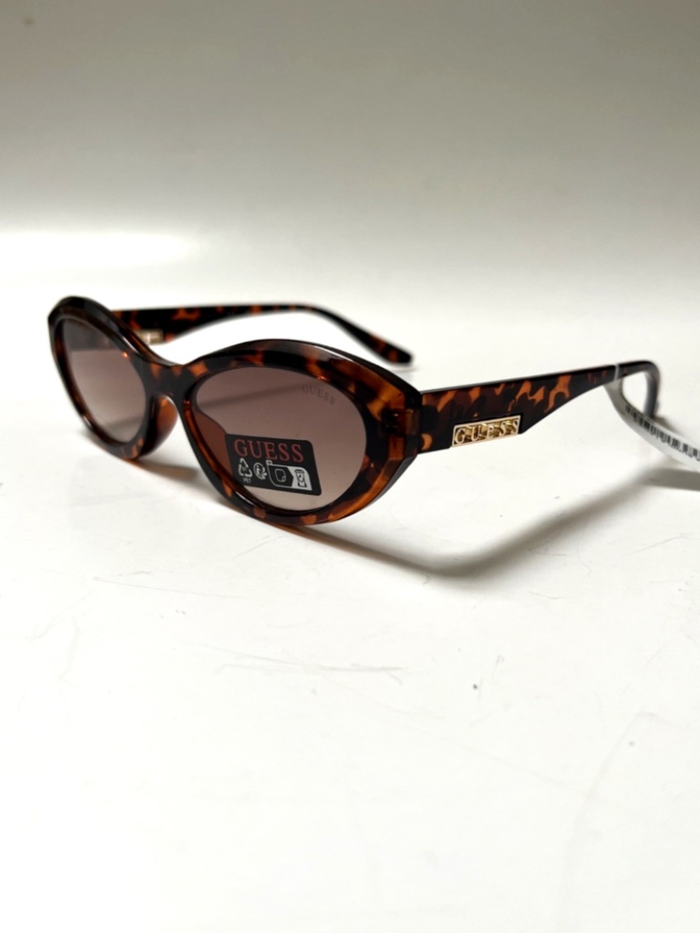 New GUESS Slim Cat Eye Sunglasses GO00105 Acetate Tortoise Gold Logo